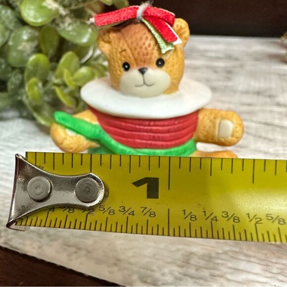 Vtg‎ Enesco 1994 Lucy & Me Christmas Ribbon Bear by Lucy Rigg - Picture 6 of 7